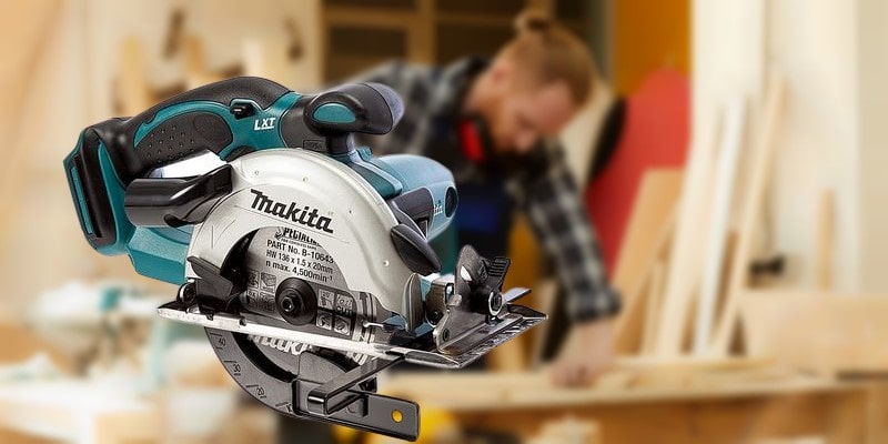You are currently viewing Makita DSS501Z – Que vaut la scie circulaire ?